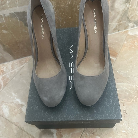 Brand new Via Spiga Jill Granite heels - Picture 4 of 5